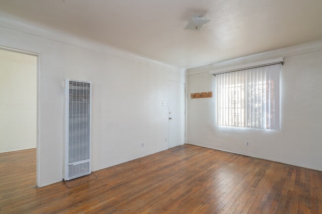 Building Photo - 1217-1223 Dr Martin Luther King Jr Ave NE Unit 1221