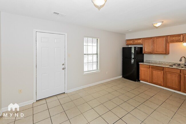 Photo - 10571 Chateau Dr