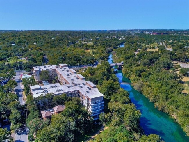 Photo - 1900 Barton Springs Rd Unidad 4017