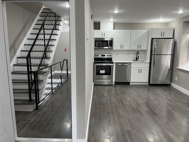 Kitchen & Entry Door - 1235 S 47th St Apartments