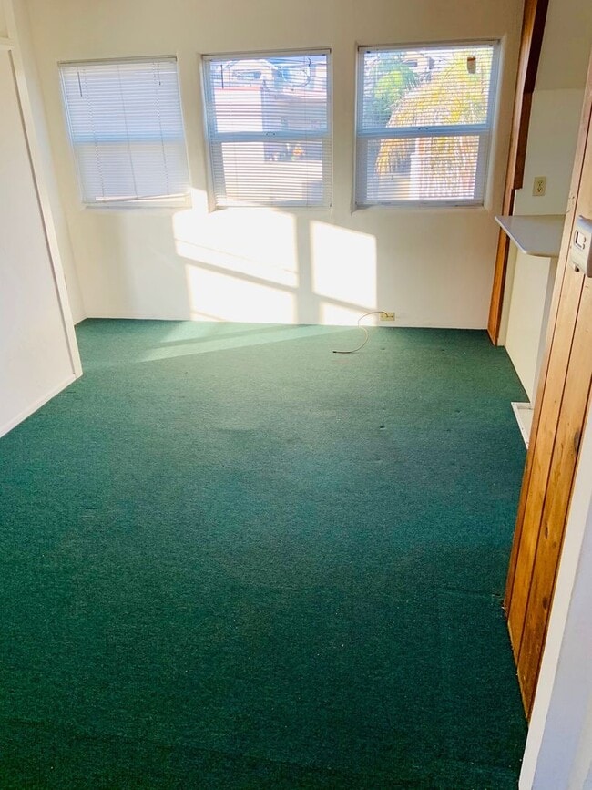 Photo - CHARMING STUDIO ON MISSION BLVD W/ PARKING! MISSION BEACH - $2,095/mo! Unit 805 Jamaica Court