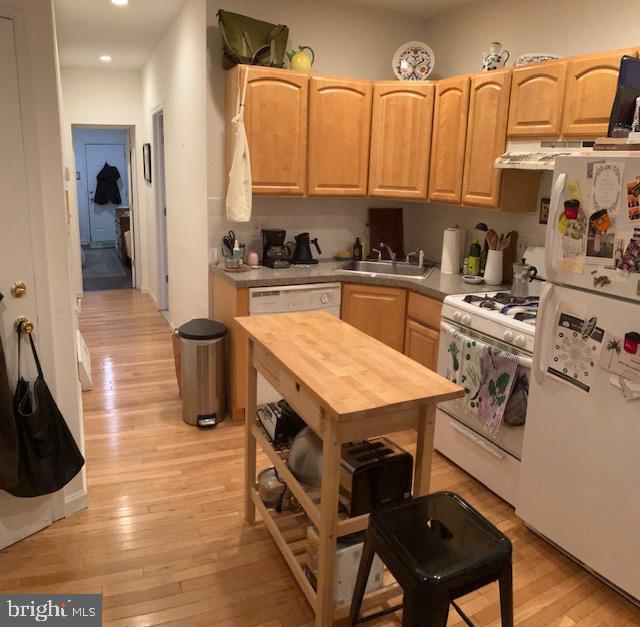 Photo - 758 S 15th St