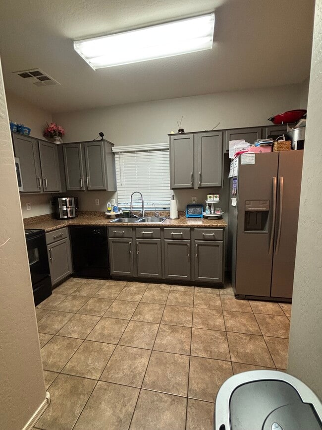 Photo - 17748 W Mandalay Ln