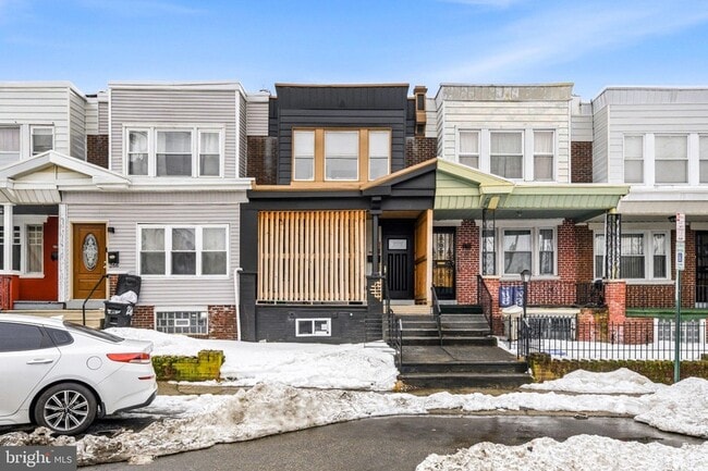 Photo - 268 W Duncannon Ave