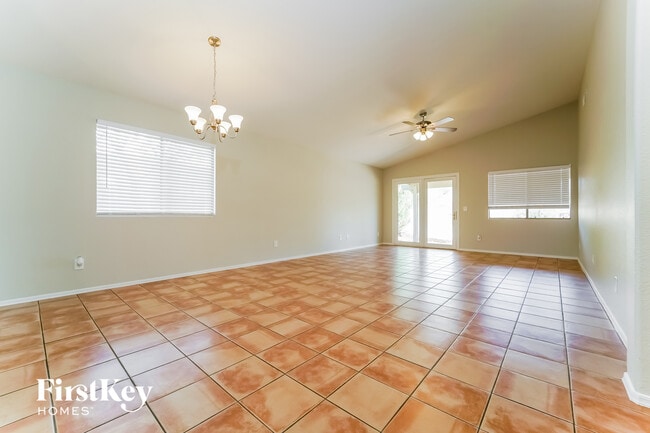 Photo - 2530 W Cezanne Cir