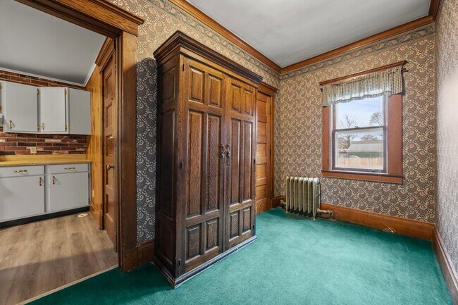 Photo - 319 Wheatfield St