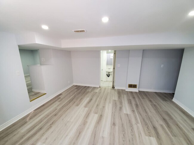 Photo - 146 Dawes Rd Unit Dawes Rd