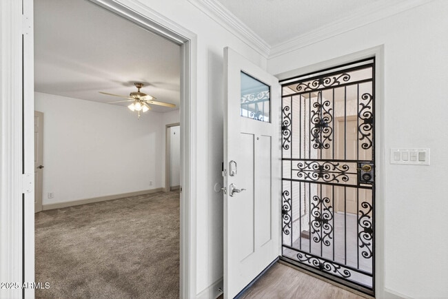 Photo - 258 W Maya Dr