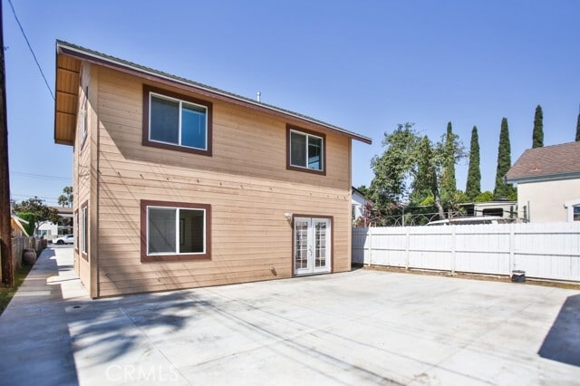 Photo - 1091 Bonita St