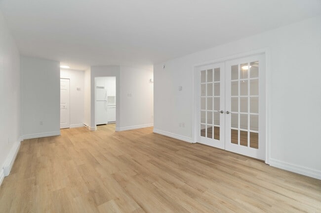 Photo - TWO BEDROOM APARTMENT AVAILABLE IN THE HEART OF DARTMOUTH Unit 107