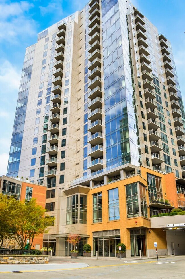 Photo - Bellevue Condo with Timeless Charm