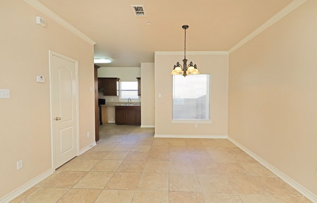 Photo - 9807 Sterling Loop