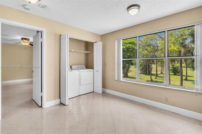 3370 Pinewalk Dr N Unit 1222