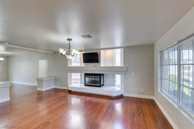 Building Photo - 1683 Tassel Fern Ave