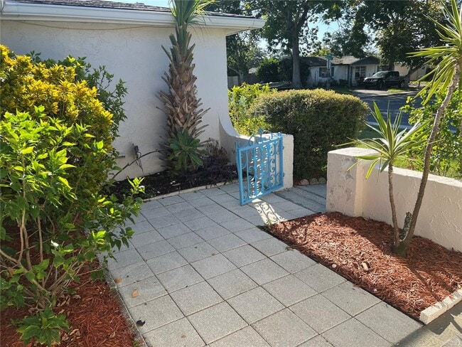 Photo - 7403 Populus Dr