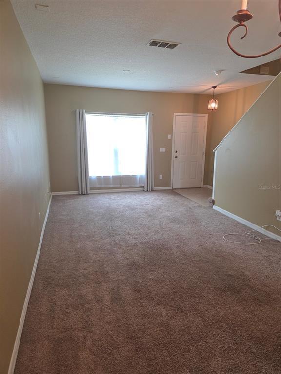 Photo - 122 Wilton Cir