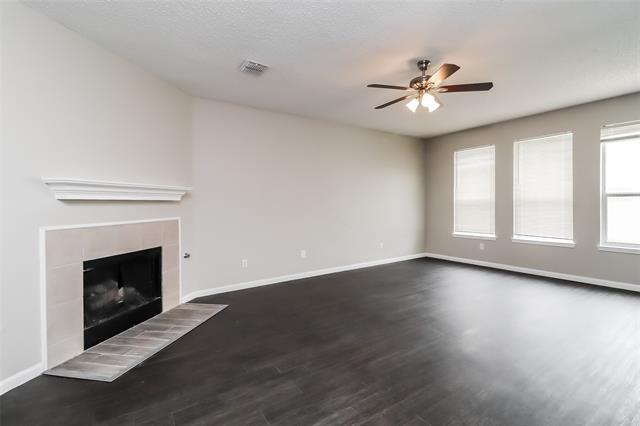 Photo - 305 Arbor Glen Dr