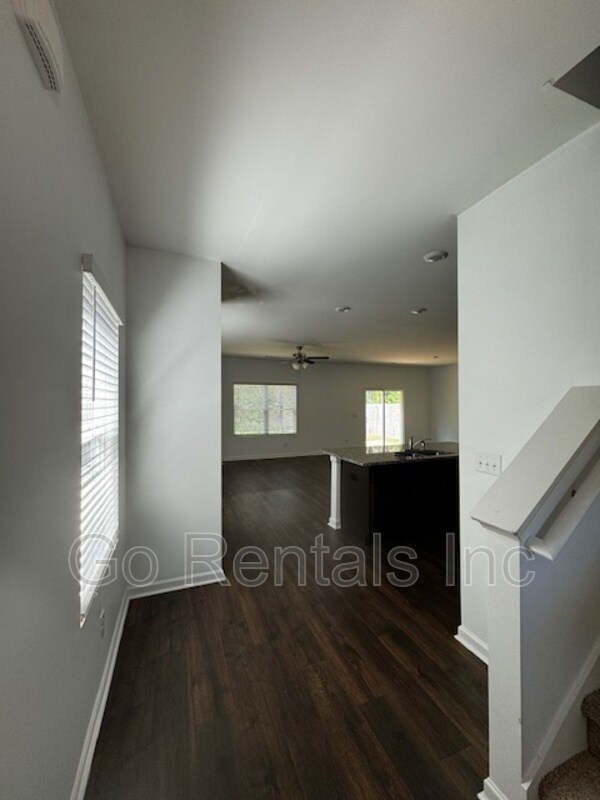 Photo - 240 Chelsea Park Rd