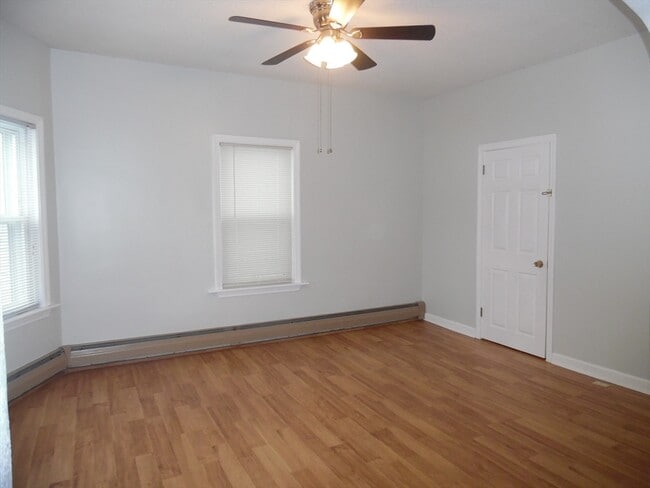 Photo - 1226 N Main St Unidad 1