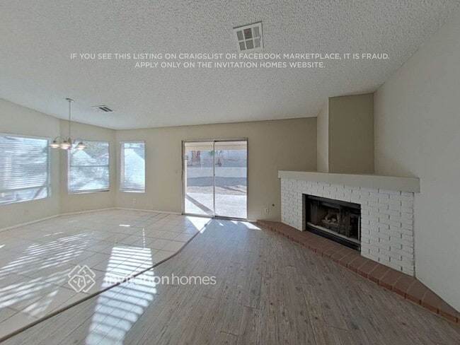 Photo - 111 Gainsway W Dr