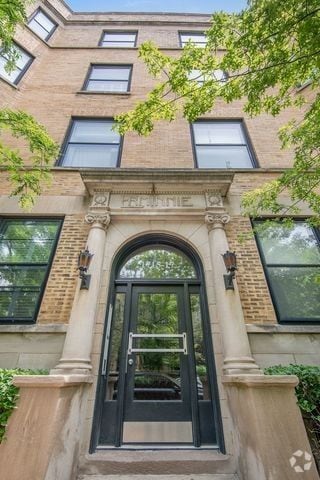 Building Photo - 1715 N Crilly Ct Unit 2 Rental