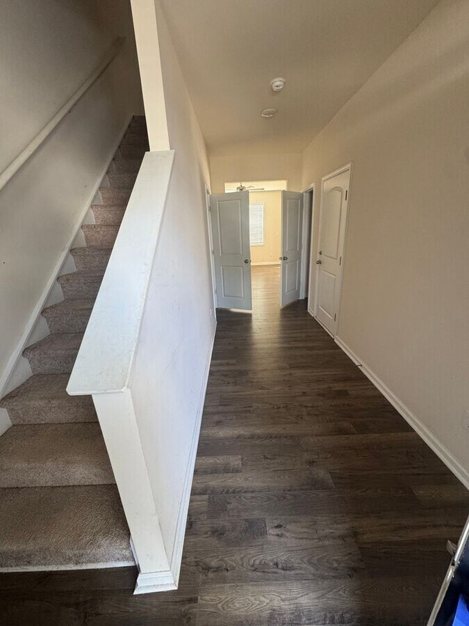Photo - Beautiful 3-Bedroom 2-Baths Home with Gara...