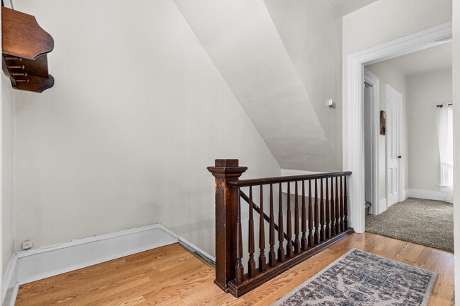 Photo - 601 S Walnut St Unit Historical Haven