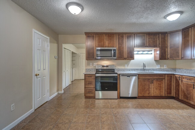 135 Clover Valley Cir