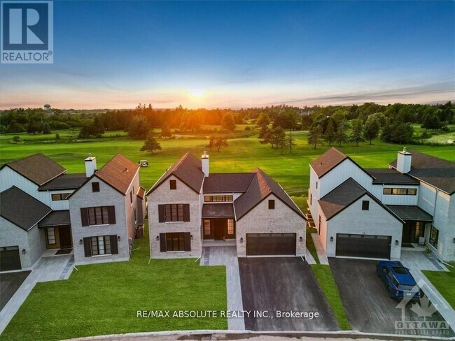 Photo - 17 Trailway Cir