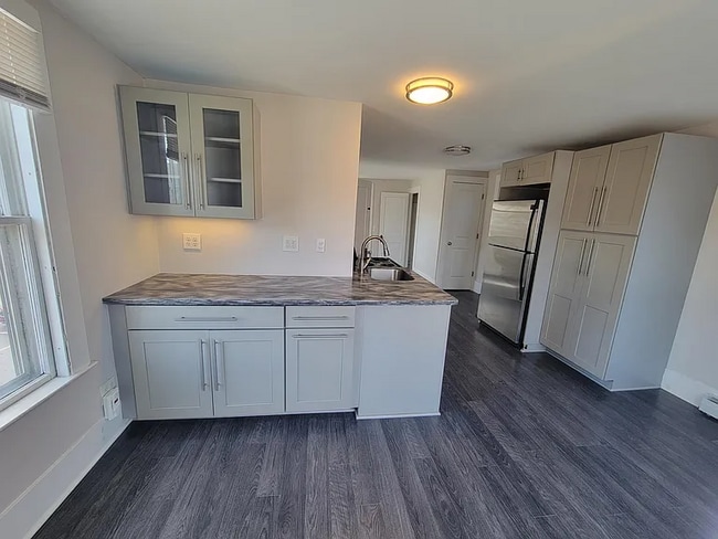 59 Washington St Unit 2