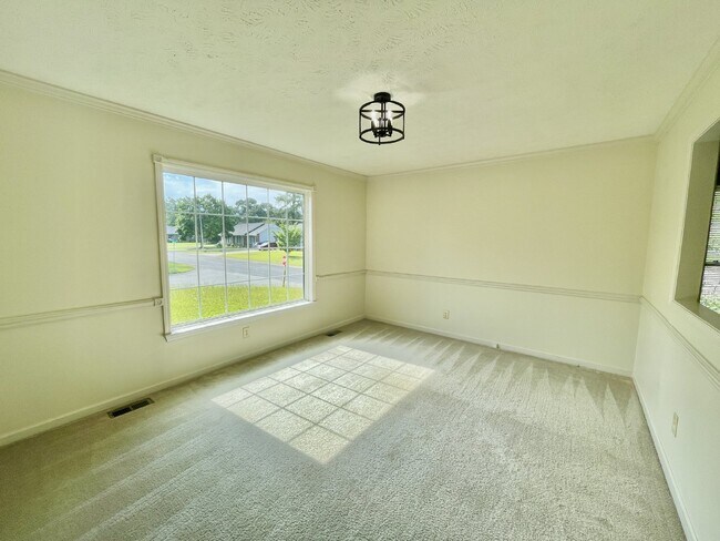 Photo - 3 Bed, 2 Bath Nest In Beaver Run
