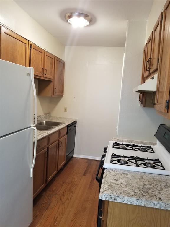 Photo - 3911 Prescott Ave Unit 3