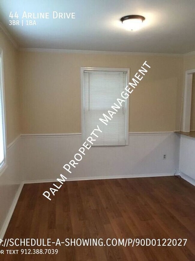 Photo - MOVE IN SPECIAL $100.00 OFF 1st MONTH's RE...