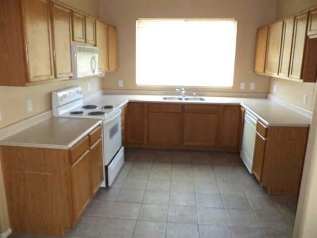 Photo - 13571 W Post Dr