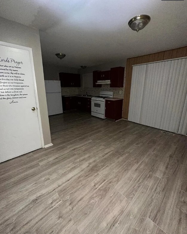 Photo - 10214 Castle Dr