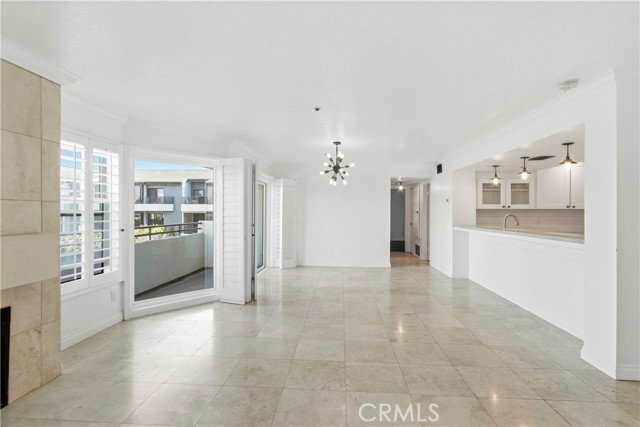 Photo - 260 Cagney Ln