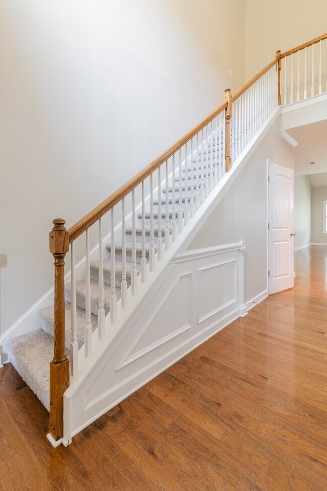 Photo - 8513 Loxton Cir