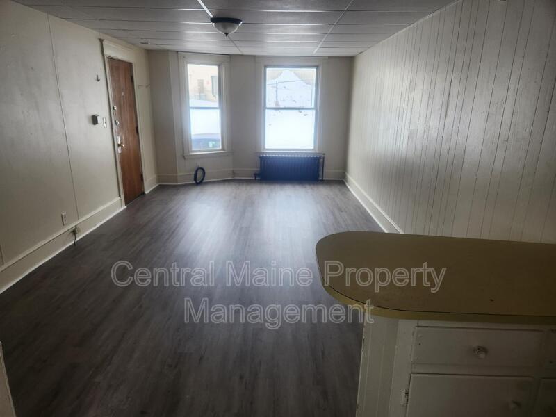 Photo - 127 Oak St Unit 127 Oak-2