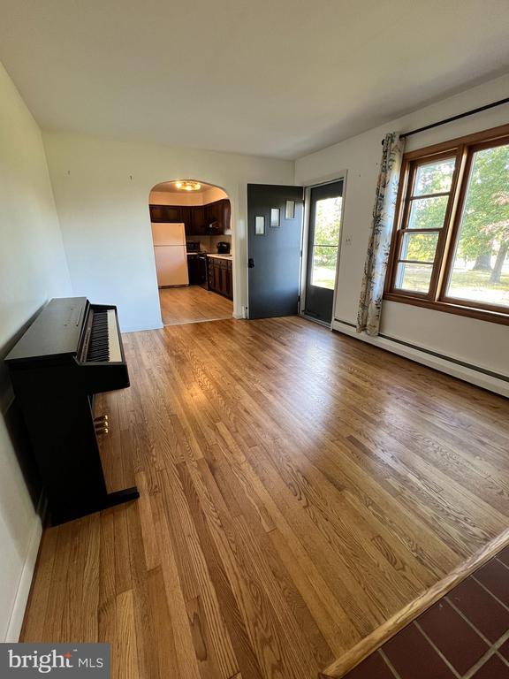 Photo - 1551 Deer Park Rd