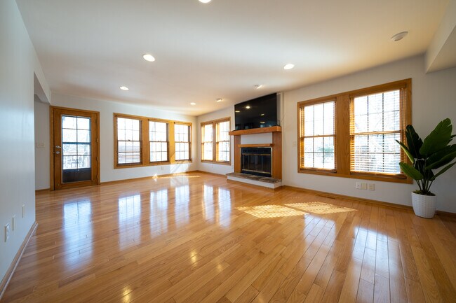 Photo - 9756 Oliver Ave N