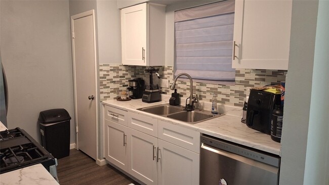 Photo - 19959 Salt River Ct