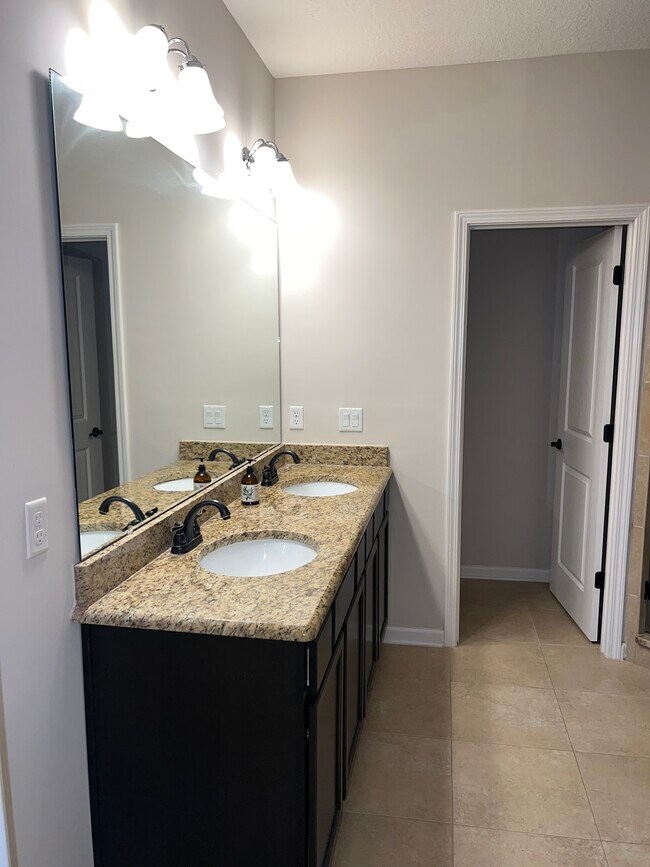 Photo - 79 Magnolia Creek Walk