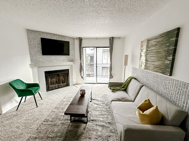 Photo - 1071 Clayton Ln Unidad ID1256101P