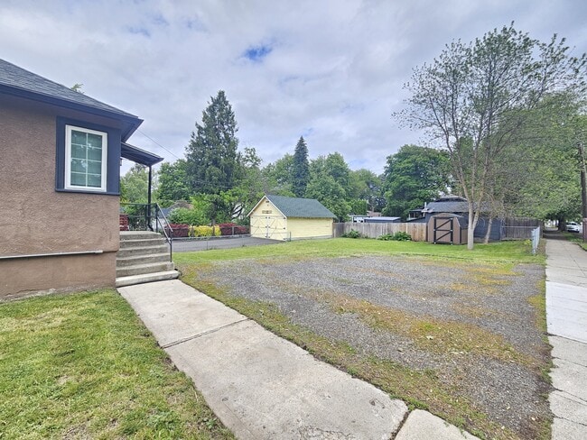 Photo - 829 S Ivory St