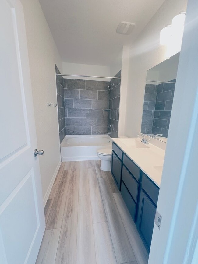 Photo - 14311 Calaveras Cv