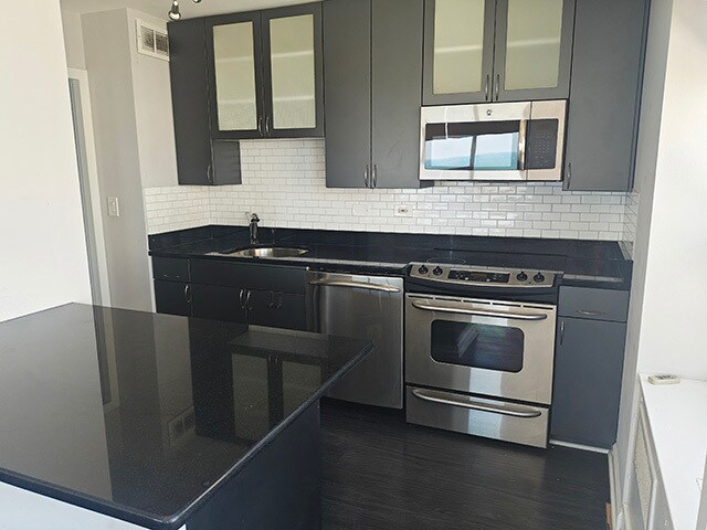 Photo - 70 W Burton Pl