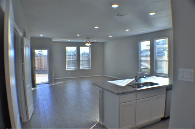 Photo - 714 Cobalt Crest Ln