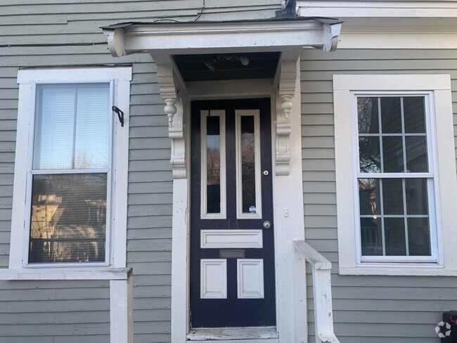 Building Photo - 14 Preble St Rental