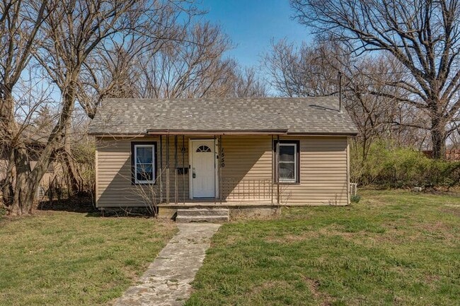 Building Photo - 1550 N Colgate Ave