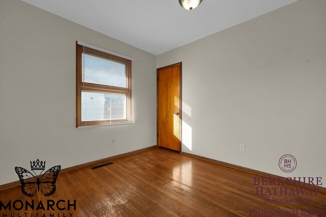 Photo - 3 Bedroom Remodeled Home